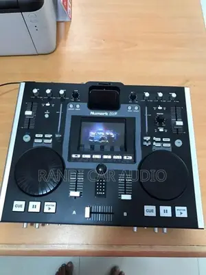 Numark IDJ2 Console