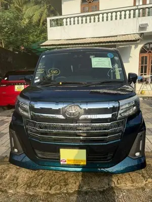 Toyota Roomy Cutom G turbo 2023