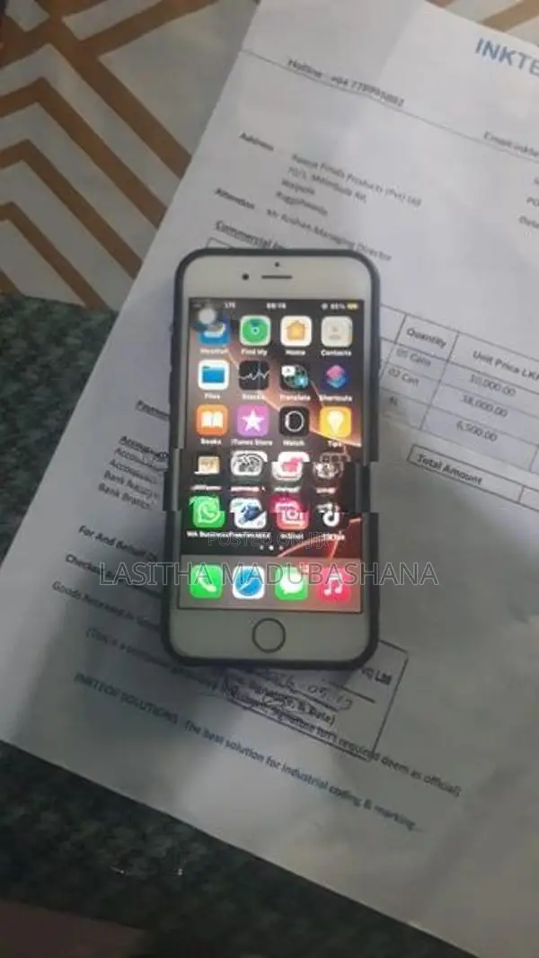 Apple iPhone 6S (Used)