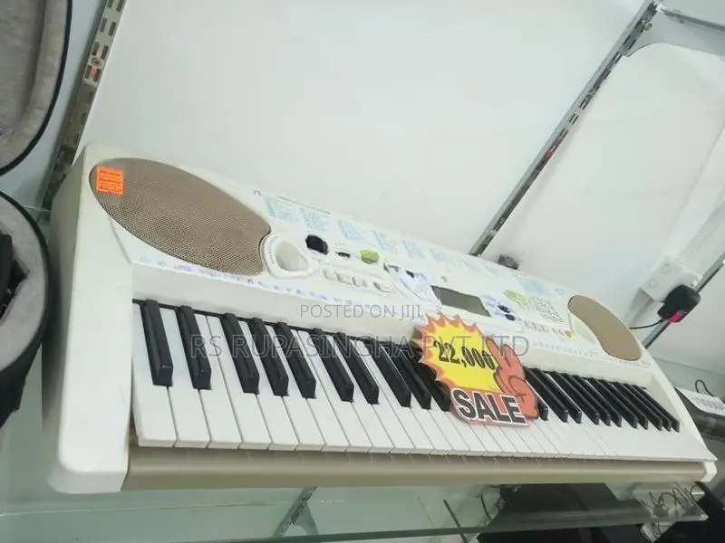 Yamaha EZ-J25 Electric Keyboard