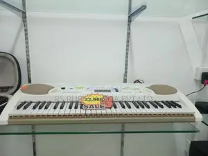 Yamaha EZ-J25 Electric Keyboard