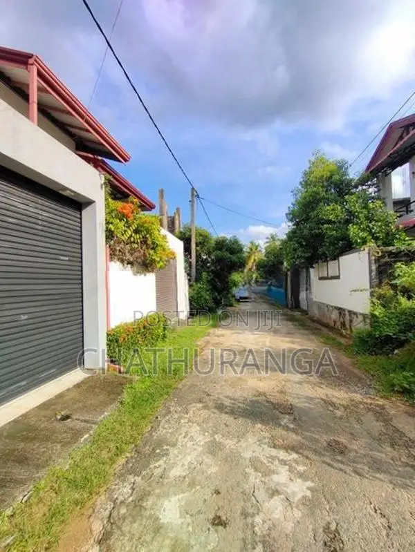 New House for Sale Kadawatha කඩවත