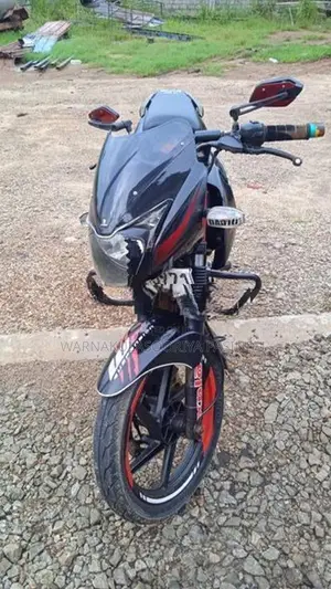Bajaj Pulsar 180 2017