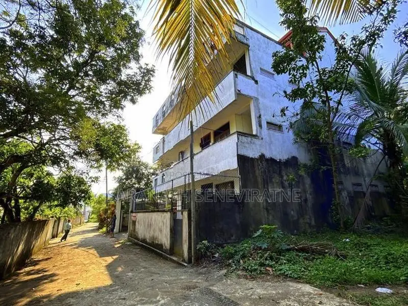 4 Storied House for Sale in Kottawa - 12 Perches 6400 sqft