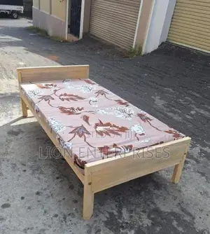 Wooden Actoniya Bed with Mattress
