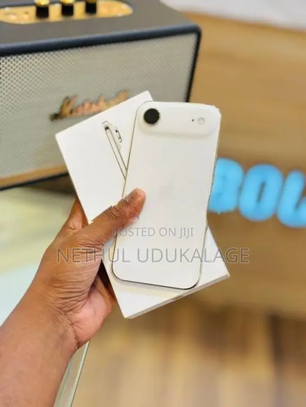 Apple iPhone Air 256GB Gold (Used)