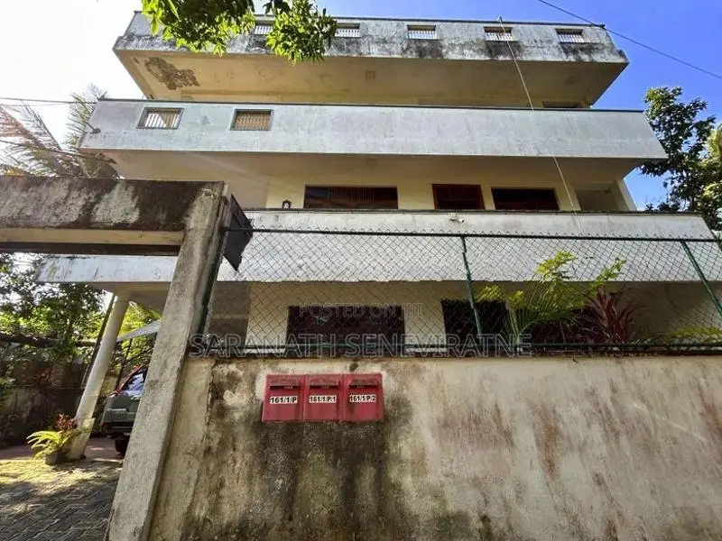 4 Storied House for Sale in Kottawa - 12 Perches 6400 sqft