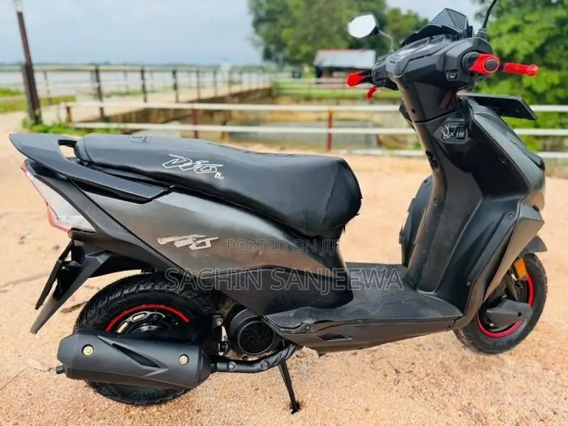 Honda Dio 2018