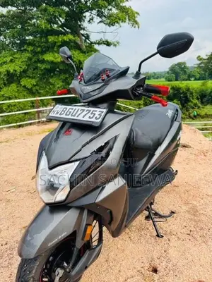 Honda Dio 2018
