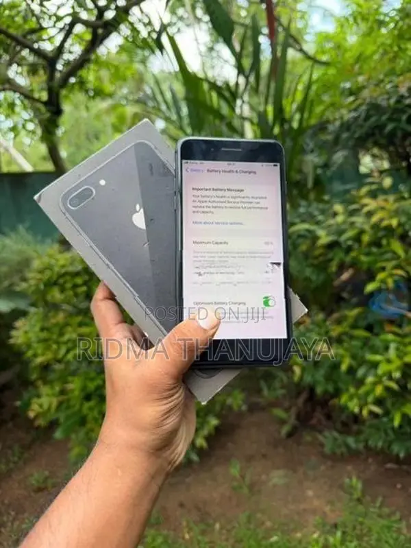 Apple iPhone 8 Plus 64GB (Used)