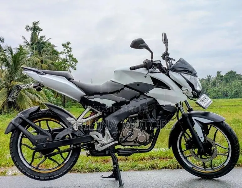 Bajaj NS150 2016