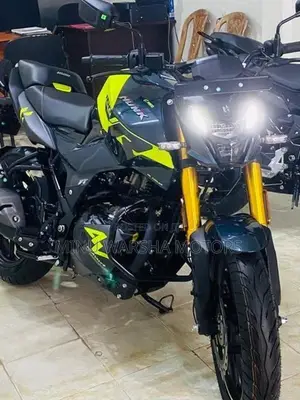 Hero Hunk 160R 2026