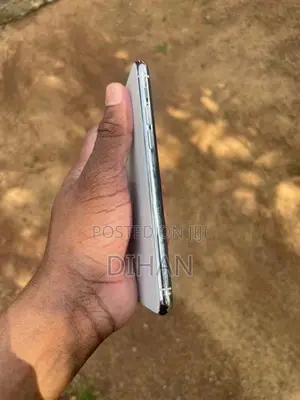 Apple iPhone 11 Pro 256GB (Used)