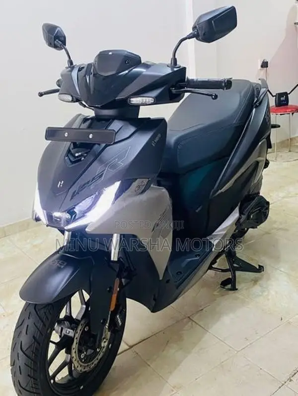 Hero XOOM 125R 2026