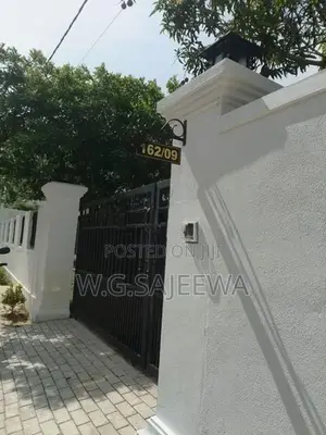 Brand New Modern Single Storey House for Sale in Kandawala