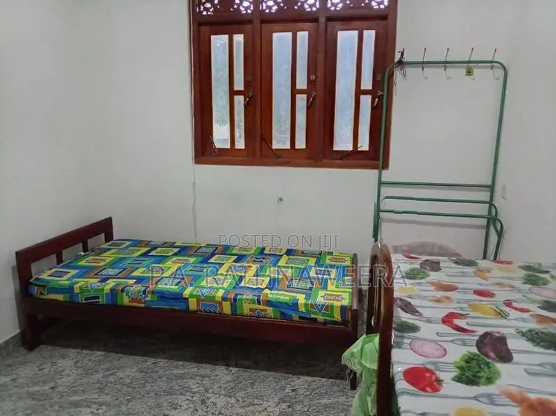 Boys' Boarding Room for Rent - Gannoruwa
