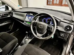 Toyota Axio 2017