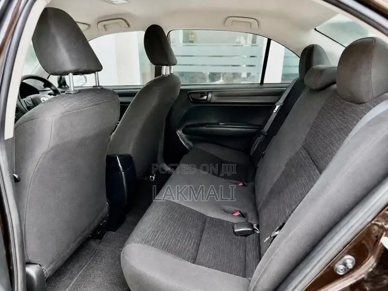 Toyota Axio 2017