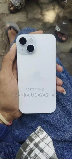 Apple iPhone 15 (Used)