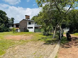 හතරැස් තැනිතලා ඉඩමක් විකිණීමට - Piliyandala Kesbewa Town