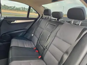 Mercedes Benz C180 Facelift Turbo CGI 2011