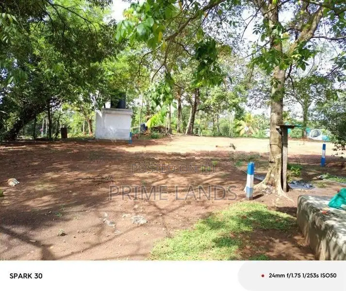 Land for Sale Near Navel Fernando Hospital, Malabe