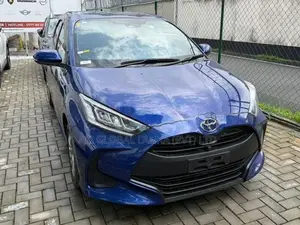 Toyota Yaris G LED 2023