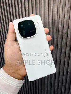iqoo 12 12GB 256GB (Used)