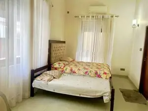 Architecture Designed Almost Brand New House Nadimala