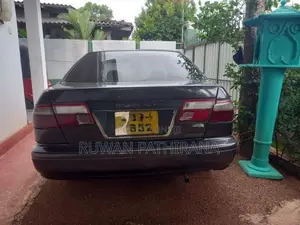 Nissan Sunny FB 14 1998
