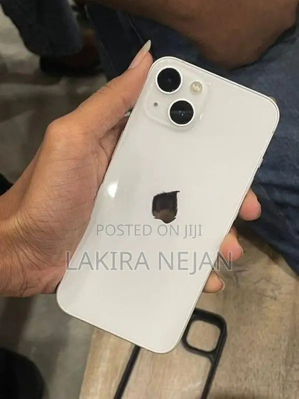 Apple iPhone 13 (Used)