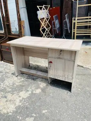 4×2 Office Tables