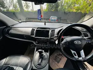 Kia Sportage Full-Option 2013