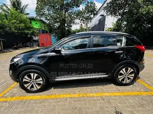Kia Sportage Full-Option 2013