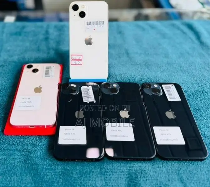 Apple iPhone 13 128GB (Used)