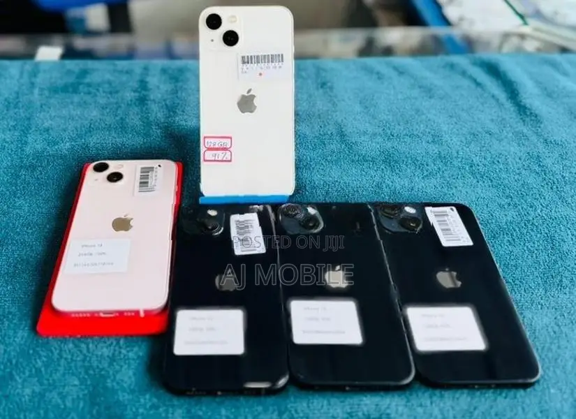 Apple iPhone 13 128GB (Used)