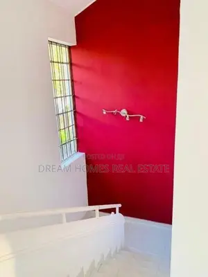 Beautiful Family House for Rent in Thalawathugoda – Temple Road