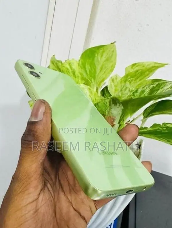 Samsung Galaxy A05 (Used)