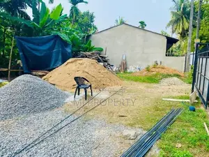 ( IS-1032)Valuable Residential Bare Land Sale in Pannipitiya