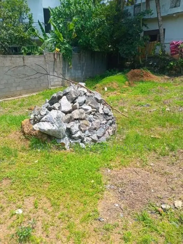 Land for Sale Madapatha