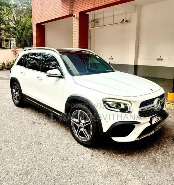Mercedes Benz GLB 200 2020