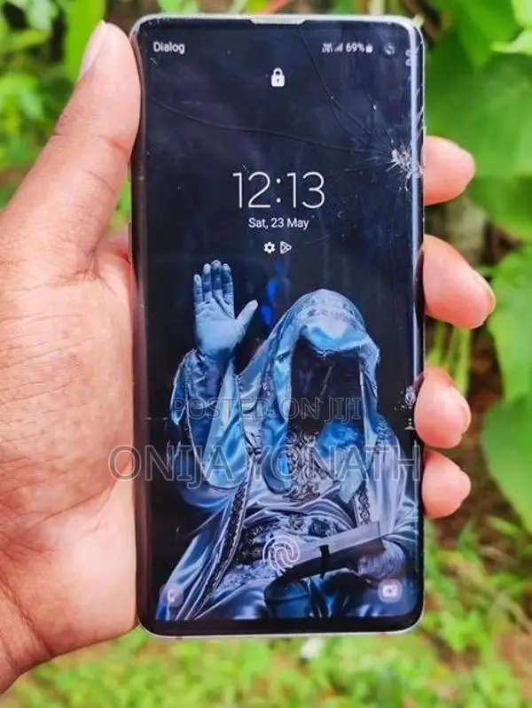 Samsung Galaxy S10 (Used)