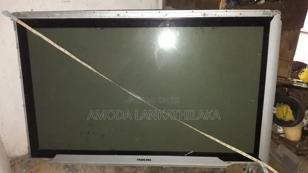 Nikai 45'' LED Tv
