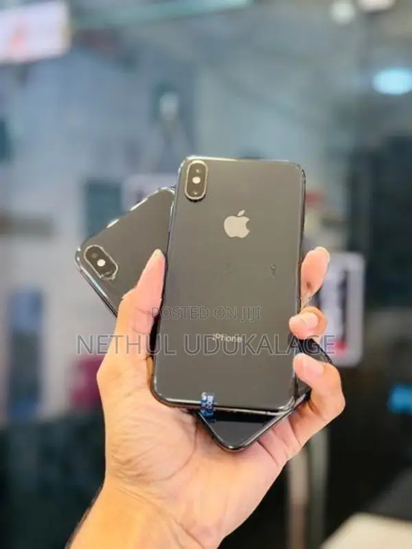 Apple iPhone XS 256GB (Used)