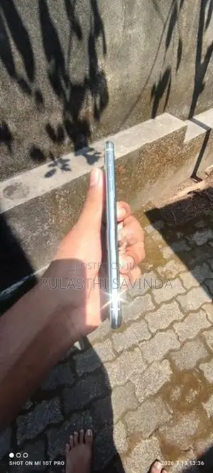 Apple iPhone XS Max (Used)