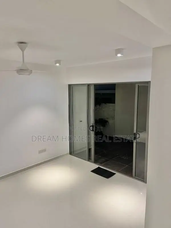 Modern Luxury Home for Sale in Hokandara