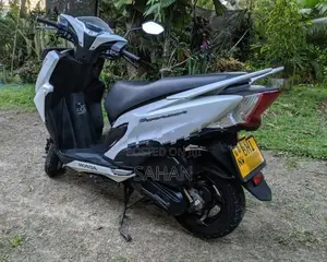 Honda Grazia 2018