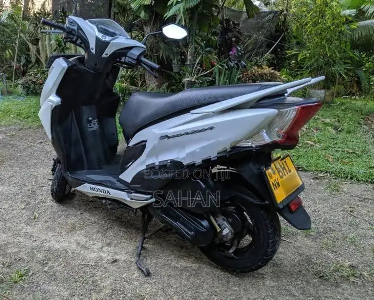 Honda Grazia 2018