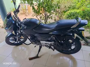 Bajaj Pulsar 150 2011