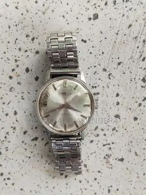 Seiko crown watch